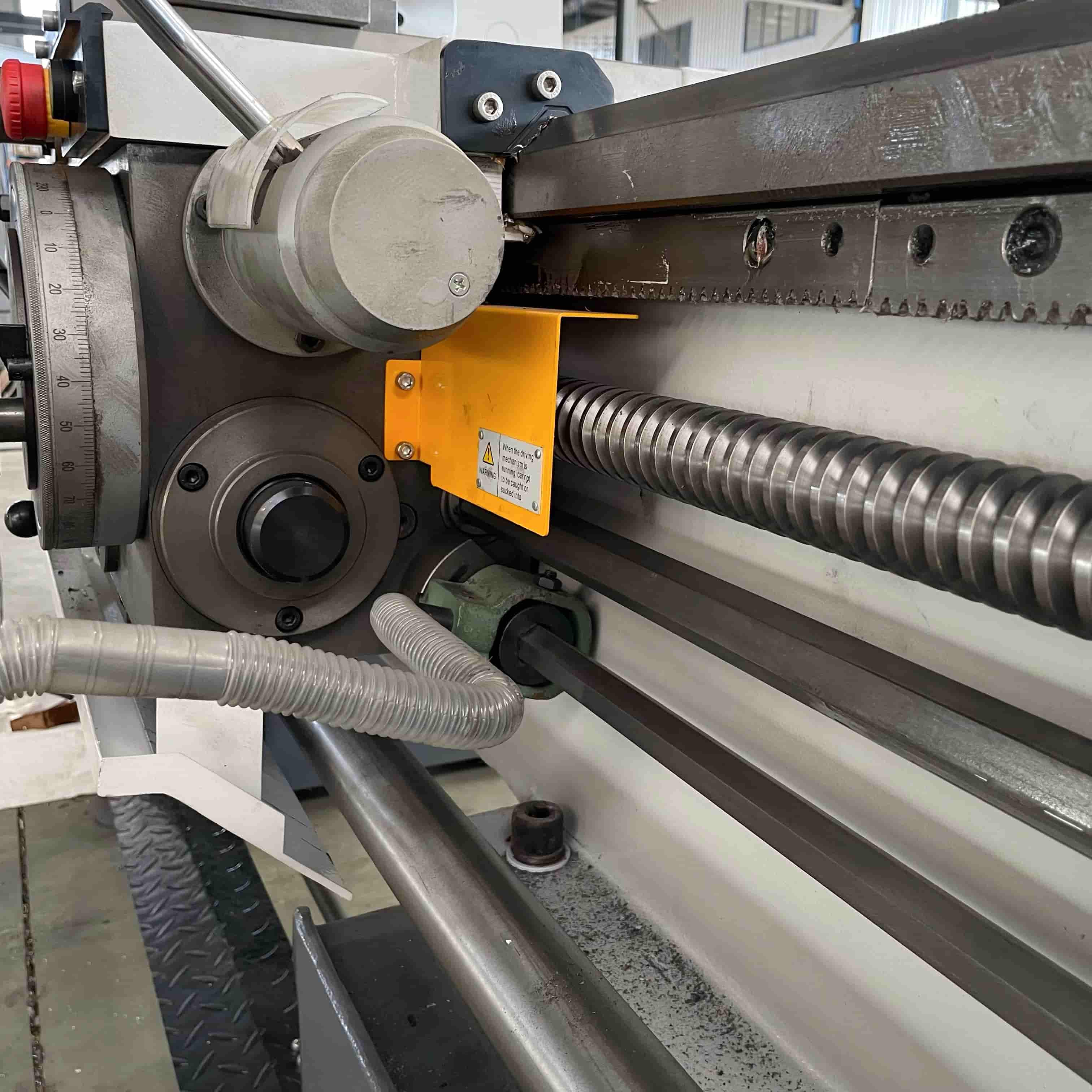 High Performance Lathe Machine