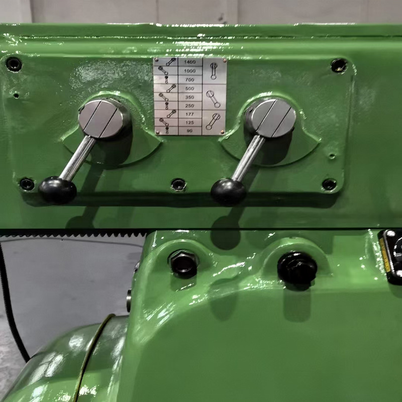 Flexible Vertical Milling Machine