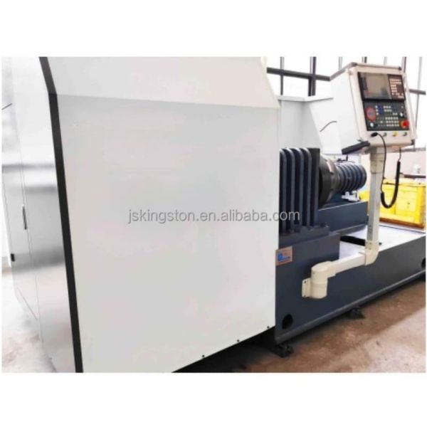 Decorative metal part spinning machine