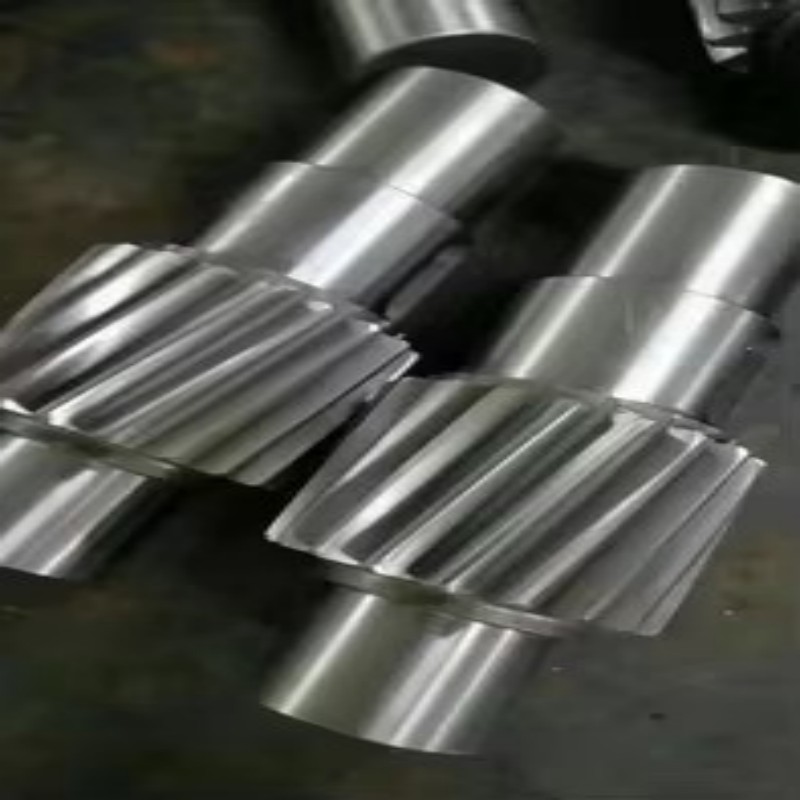 horizontal-type gear hobbing